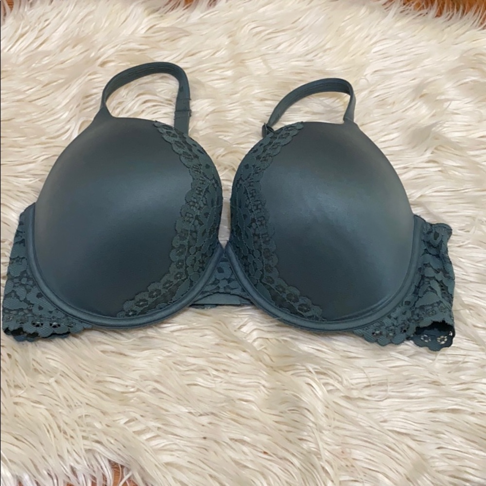 Victoria Secret   bra